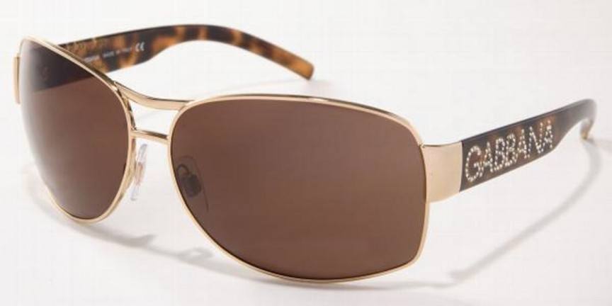 These Are the 1 Sunglasses Everyone Will Wear This Summer These Are the 1 Sunglasses Everyone Will Wear This Summer