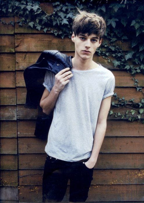 langy pale teanage boy langy pale teanage boy
