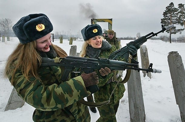 Russian Most Sexy Female Soldiers-15 Most Beautiful Women In Uniform
