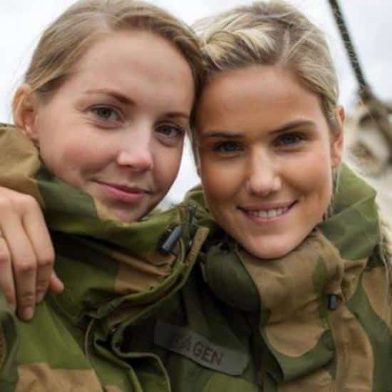 nORWAY Most Sexy Female Soldiers-15 Most Beautiful Women In Uniform