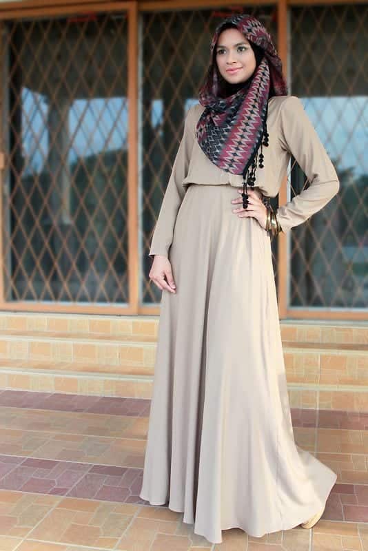 25 Western Outfits to Wear with Hijab for Gorgeous Look