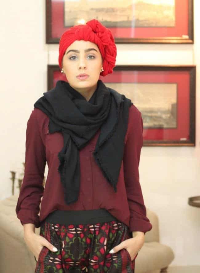 25 Western Outfits To Wear With Hijab For Gorgeous Look