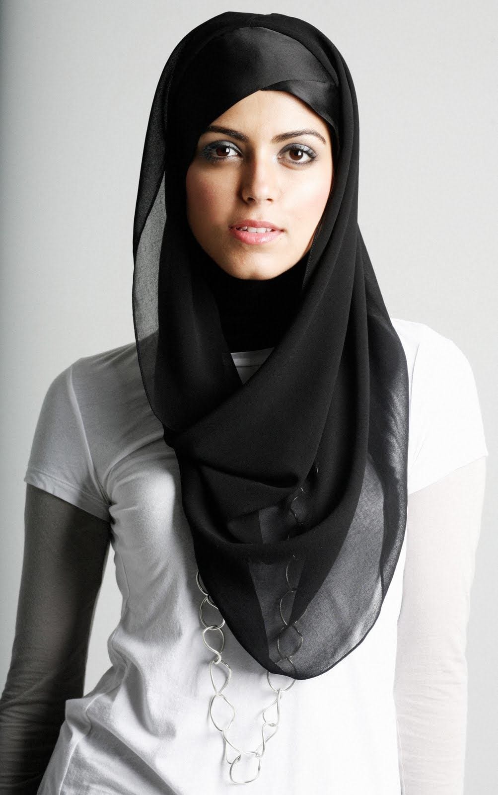 36 Latest Hijab Styles 2023 Every Muslim Girl Should Follow