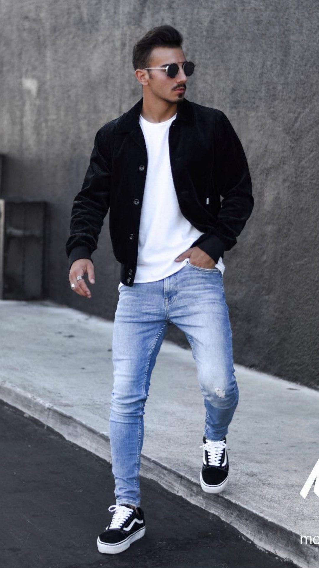 Cute Outfits for Skinny Guys - Styling Tips With New Trends