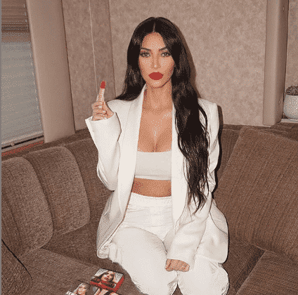 latest kim kardashian outfits 2019