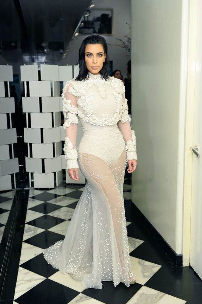 30 Most Stylish Kim Kardashian Outfits - Style Transformation