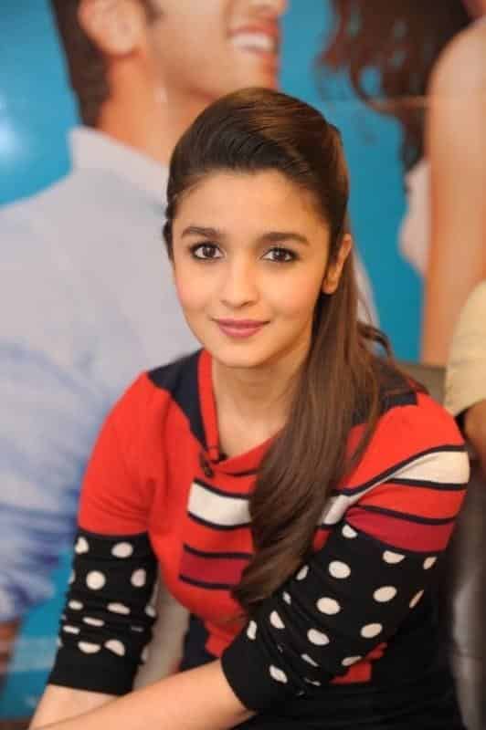 Alia Bhatt Hairstyles-12 Latest Alia Bhatt Hairstyling 