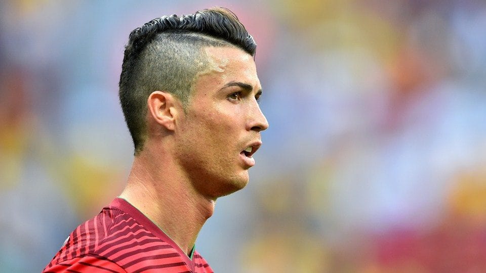 Cristiano Ronaldo Hairstyles-20 Most Popular Hair Cuts Pics