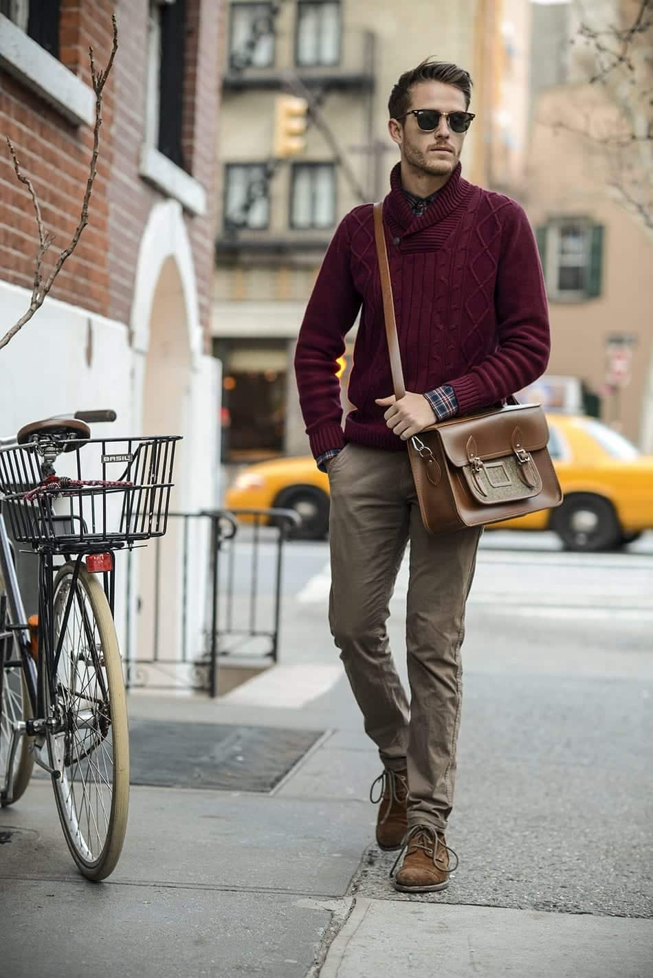 Most Stylish Adam Gallagher Outfits (24)