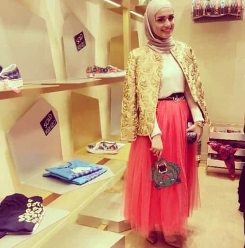 Hijab Skirt outfits-24 Modest Ways to Wear Hijab with Skirts