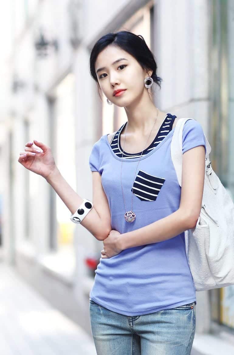  Korean  Women Fashion  18 Cute Korean  Girl Clothing Styles