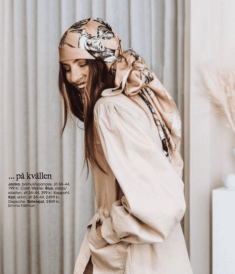trendy ways to wear a scarf 4