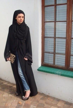 How to style abaya with jeans? (10)