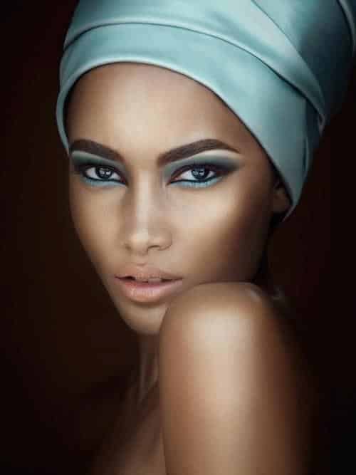 20 Amazing Pictures of Black People with Blue Eyes