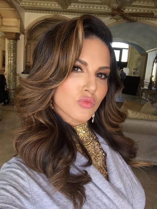 sunny leone hairstyles
