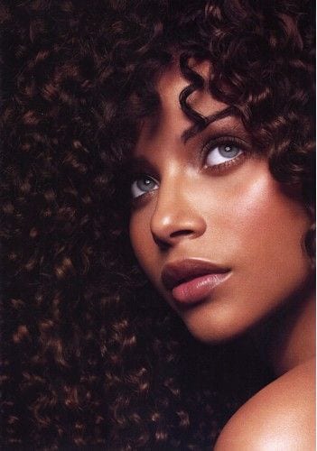 Stunning Black People with Blue Eyes (10)
