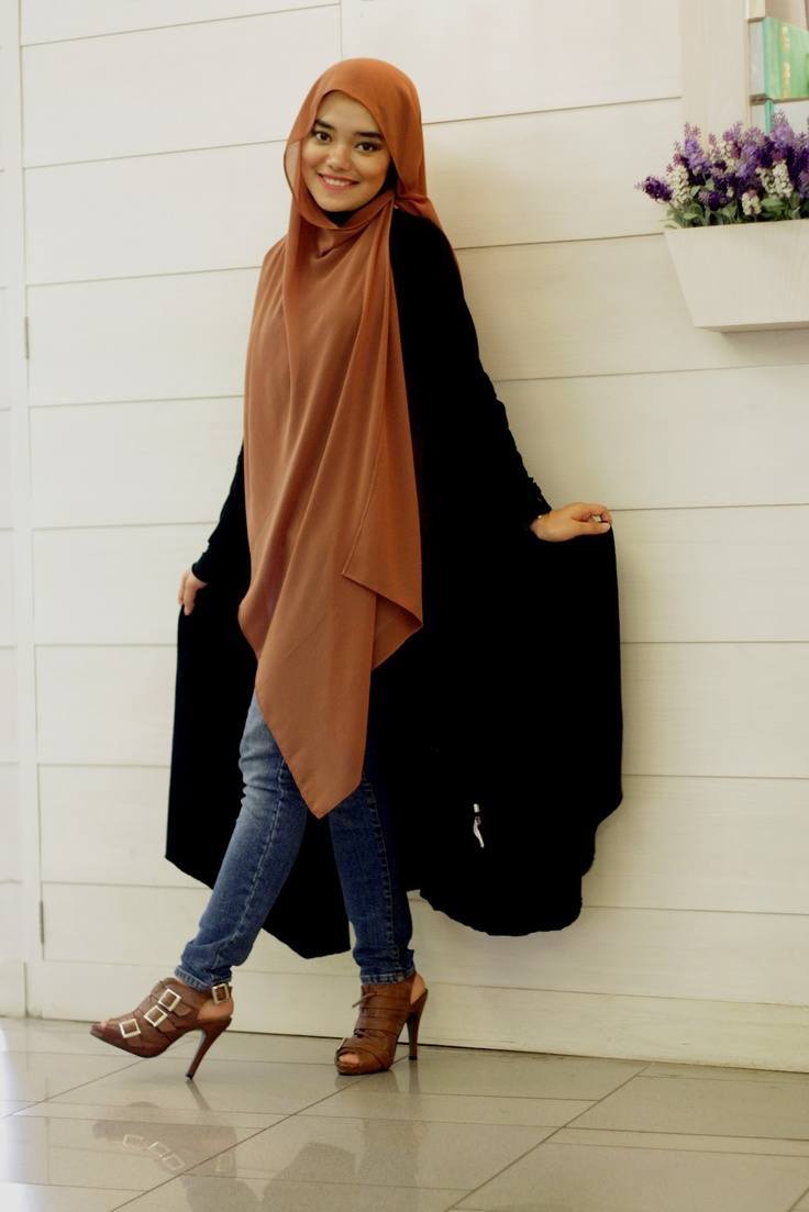 How to style abaya with jeans? (11)
