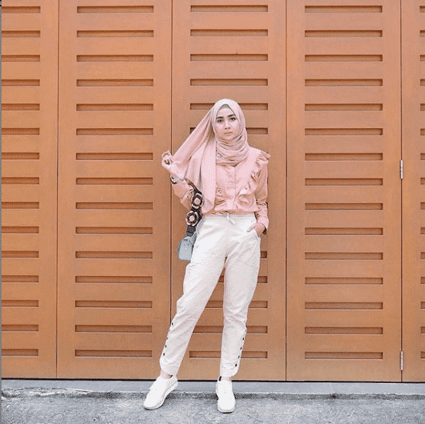 Best Casual Styles To Wear Outfits With Hijab (7)