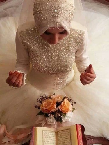 Wedding Hijab Styles-20 Simple Hijab Fashion for Wedding
