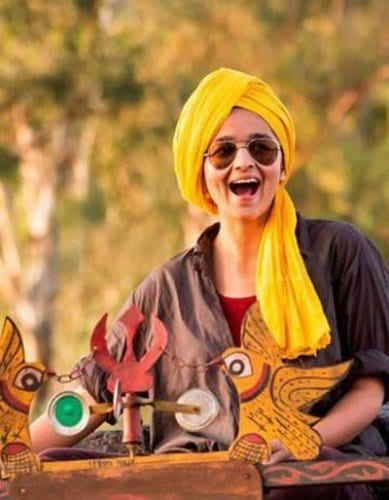 Alia Bhatt cutest Pictures-30 Best Looks of Alia Bhatt All the time