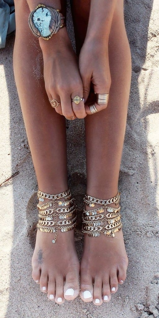 Ideas to Wear Ankle Chains