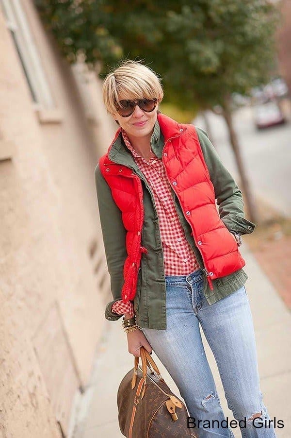 Outfits with Puffer Vest- 20 Chic Ways to Wear A Puffer Vest