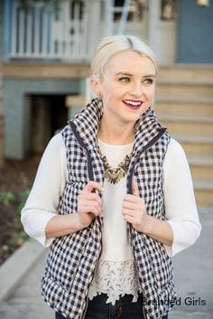 Outfits with Puffer Vest- 20 Chic Ways to Wear A Puffer Vest