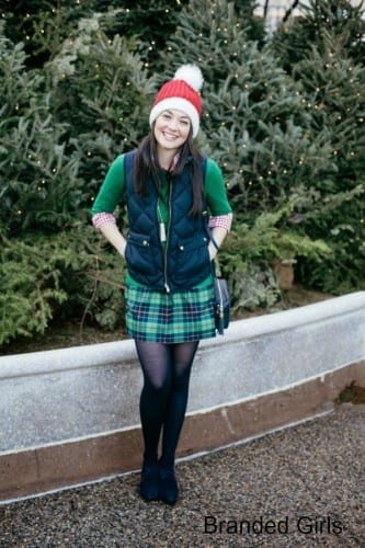 Simple outfits to wear with puffy vests (4)