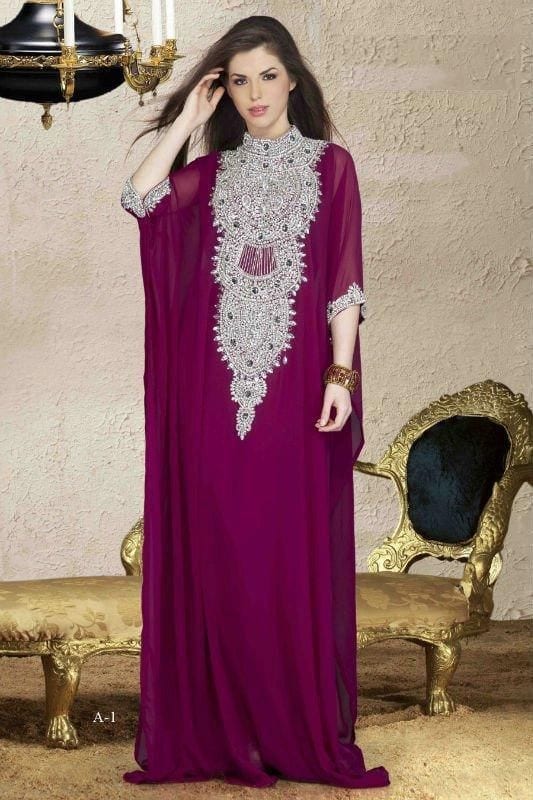 20 Latest Abaya Designs for a Modest & Beautiful Look