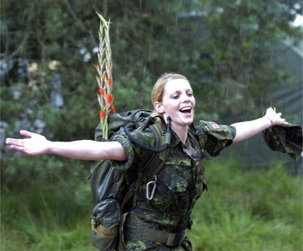 Most Pretty Female Soldiers-15 Most Beautiful Women In Uniform