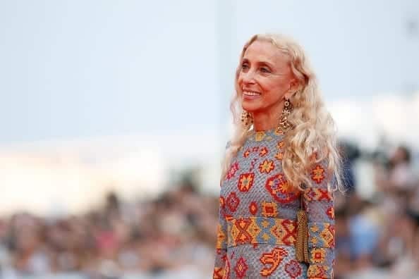 Trendy old aged fashionista