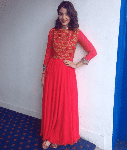 Anushka Sharma Outfits-32 Best Dressing Styles of Anushka Sharma