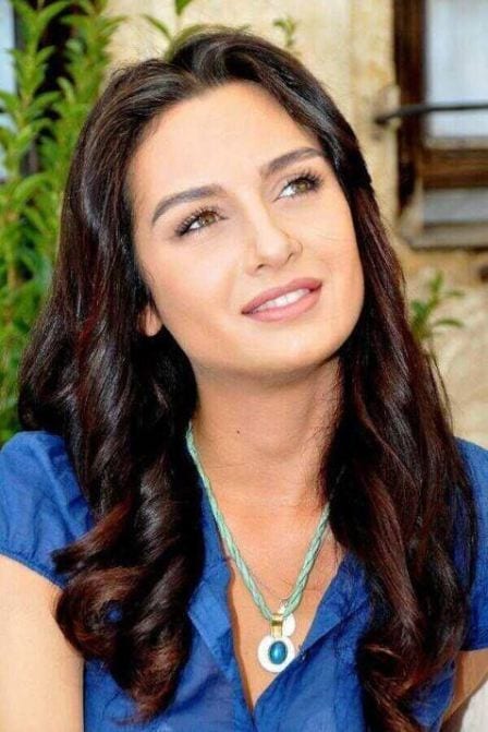 #12 - Birce Akalay