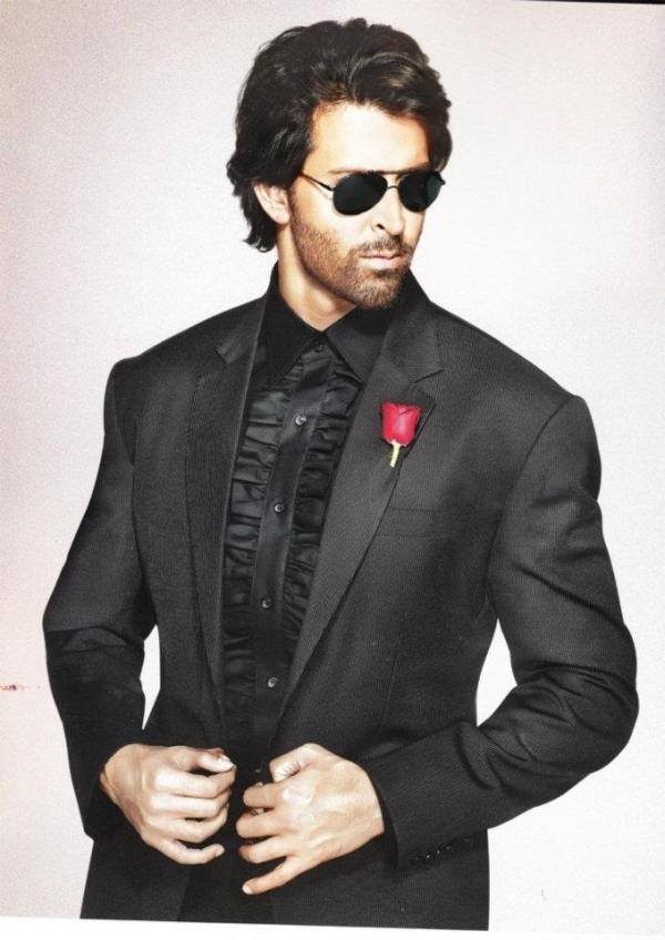 Hrithik Roshan Outfits-30 Best Dressing Styles of Hrithik Roshan