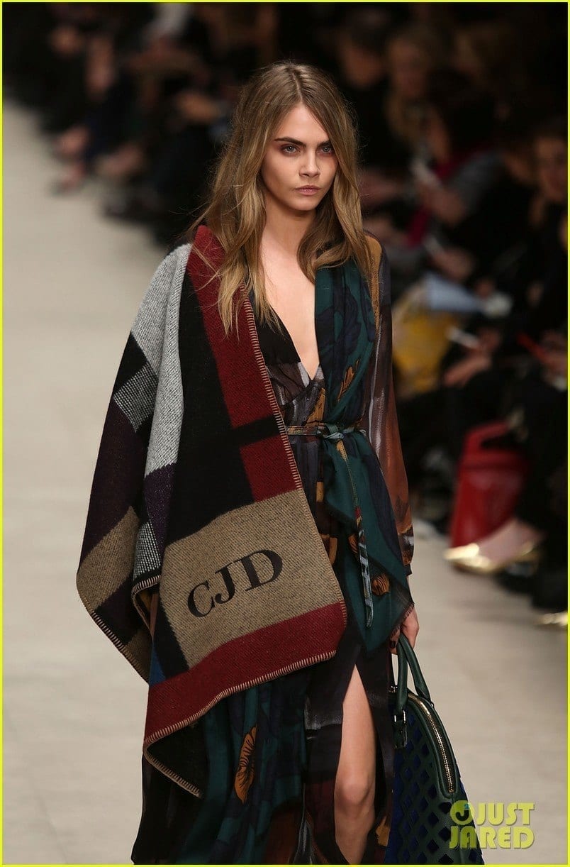 Burberry Prorsum: Runway - London Fashion Week AW14