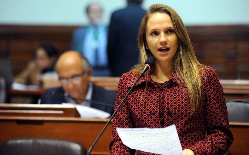 Gorgeous Female Politicians (16)
