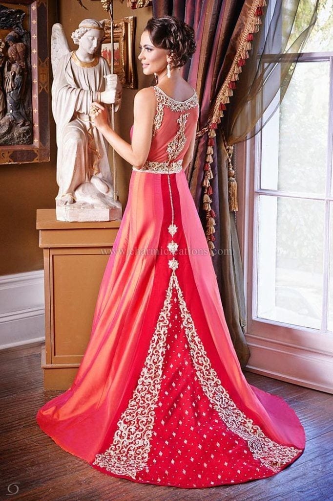 30 Latest Indian Bridal Gown Styles & Designs to Try In 2022