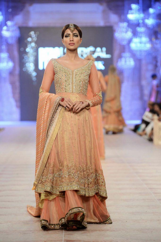 25 Latest Bridesmaid Lehenga Designs To Try This Year