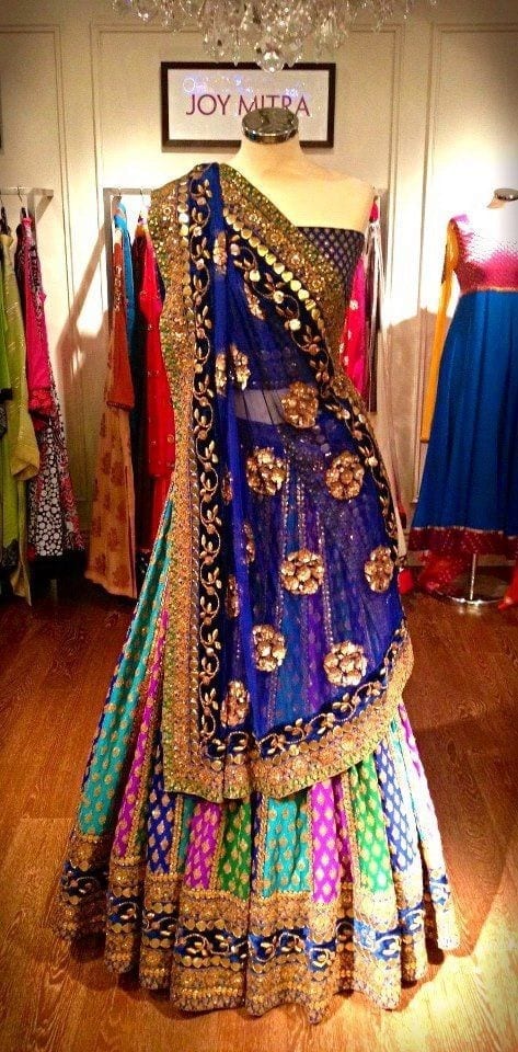 Dholki Outfits-20 Ideas What to Wear on Dholki/Sangeet Night