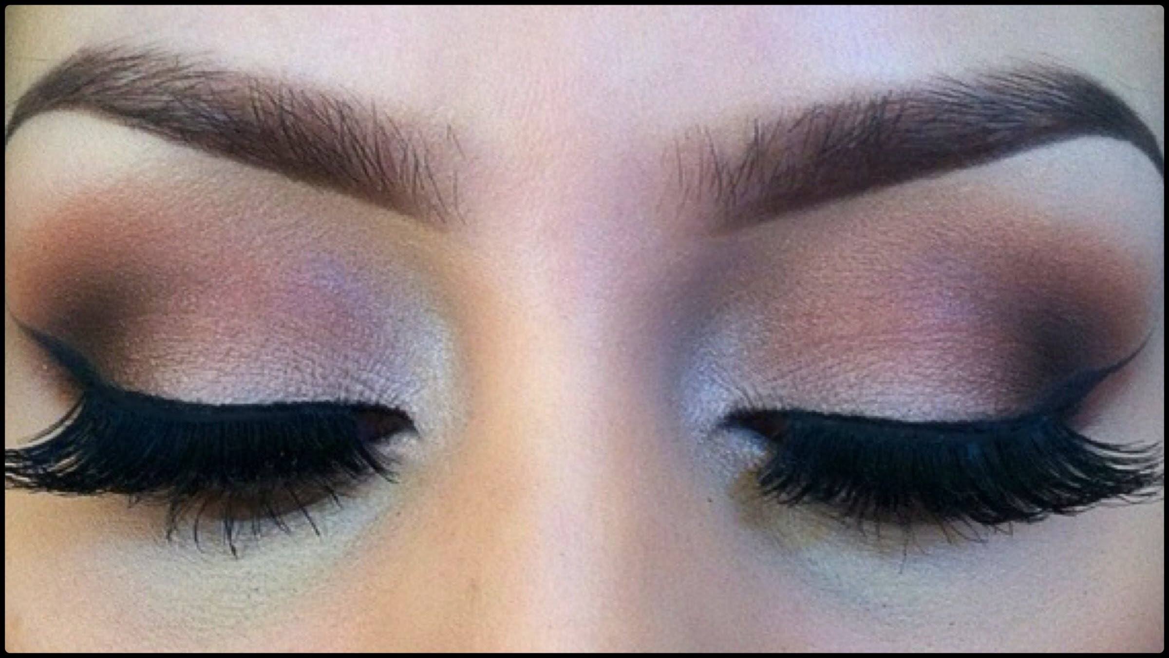 smokey eyes