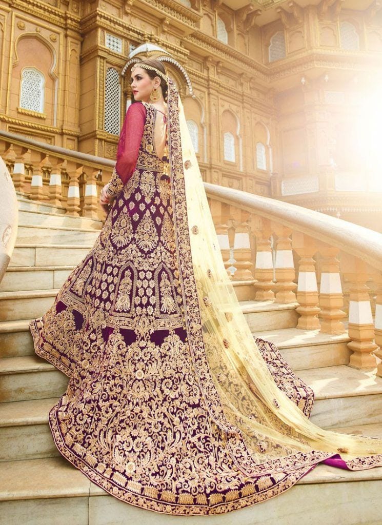 30 Latest Indian Bridal Gown Styles & Designs to Try In 2022