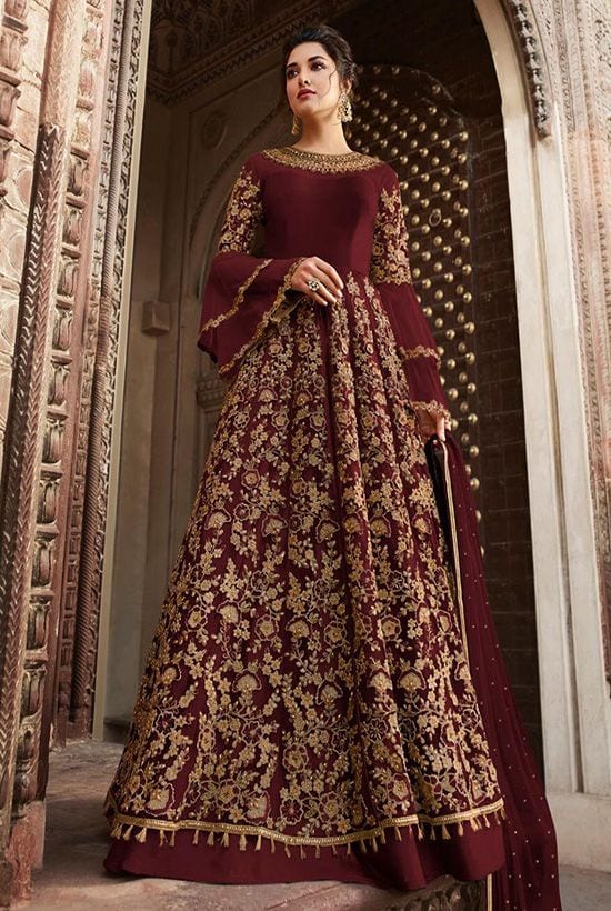 30 Latest Indian Bridal Gown Styles & Designs to Try In 2022