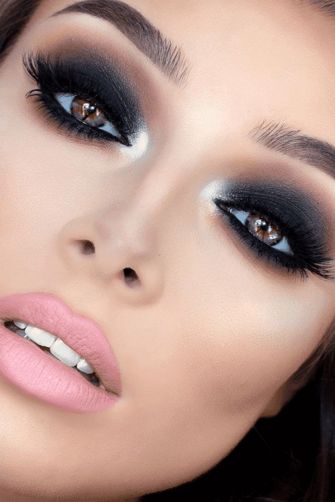 smokey makeup