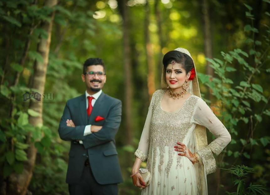 Pakistani Bride and Groom Photo Shoot-Pakistani Wedding Poses