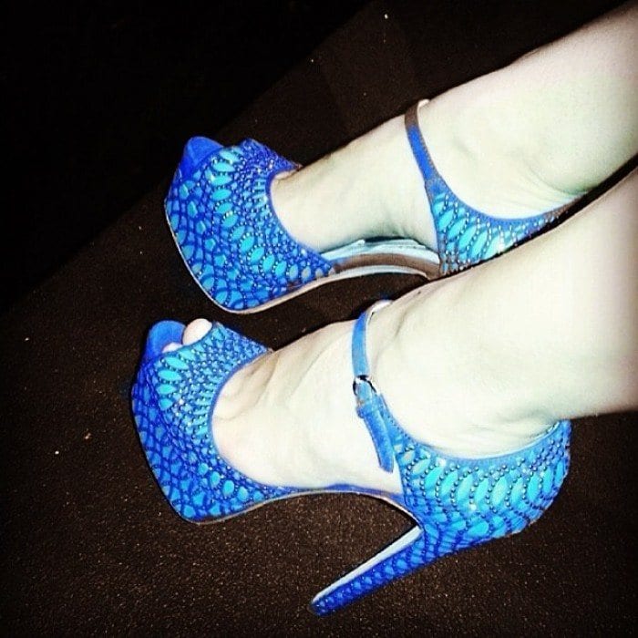 high heel shoes brand name