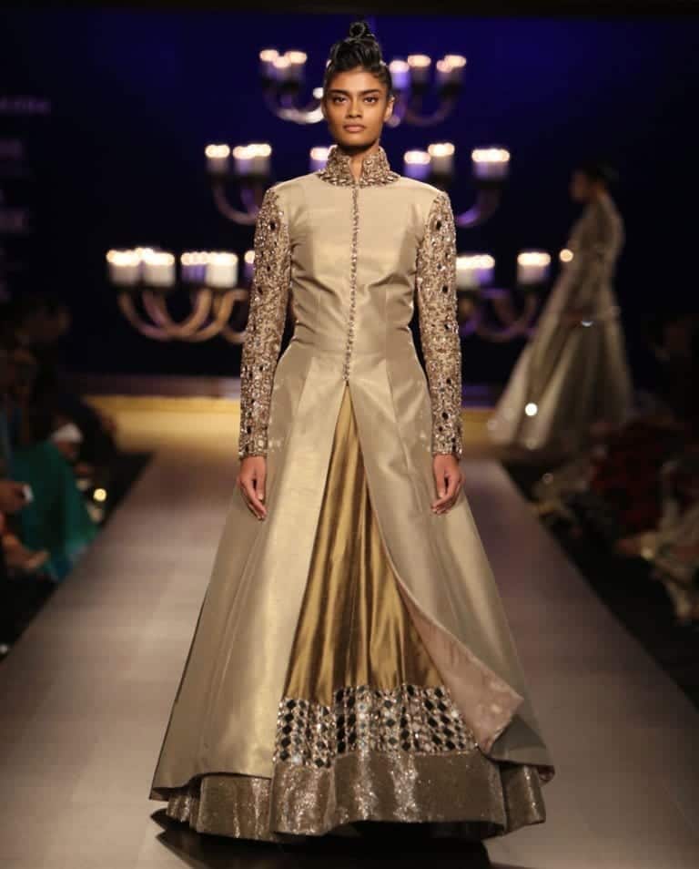 15 Latest Bridal Dresses By Manish Malhotra 2019