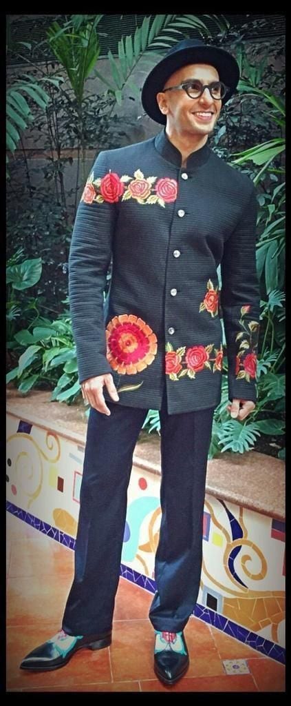 Ranveer Singh Dressing Style-24 Best Outfits of Ranveer Singh