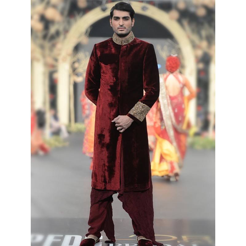 Wedding Sherwani Outfits - 20 Best Sherwani Ideas for Grooms