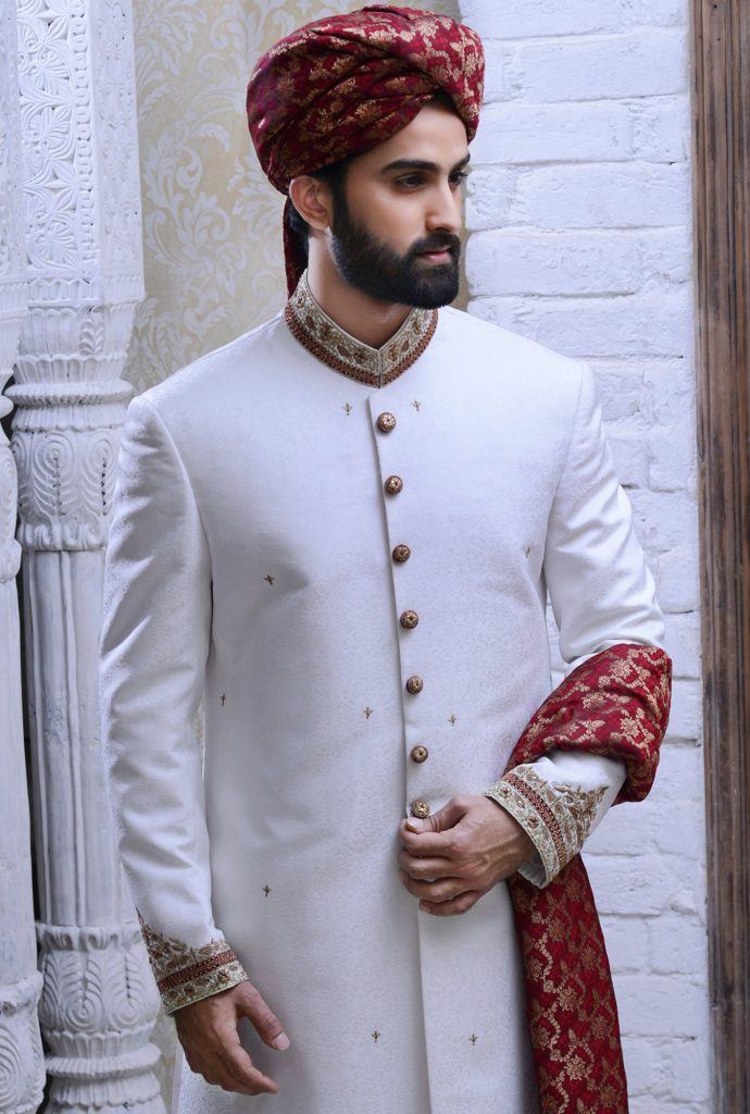 Wedding Sherwani Outfits - 20 Best Sherwani Ideas for Grooms