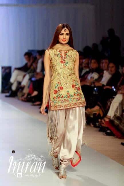 Classy Patiala Outfits (17)